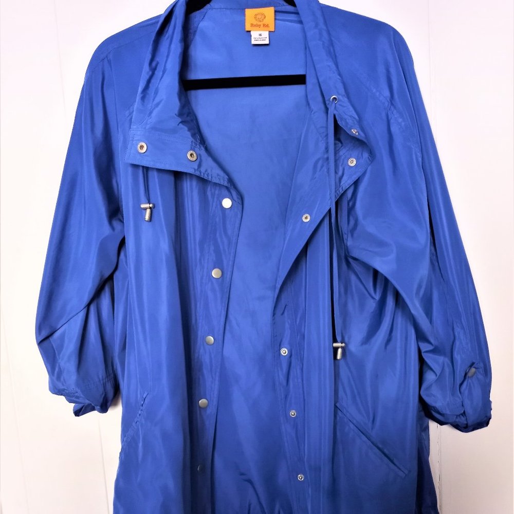 Rain Jacket - Windbreaker - Plus size
